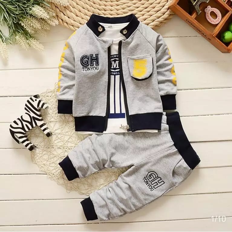 KIDS VARSITY STYLE TRACKSUIT 1